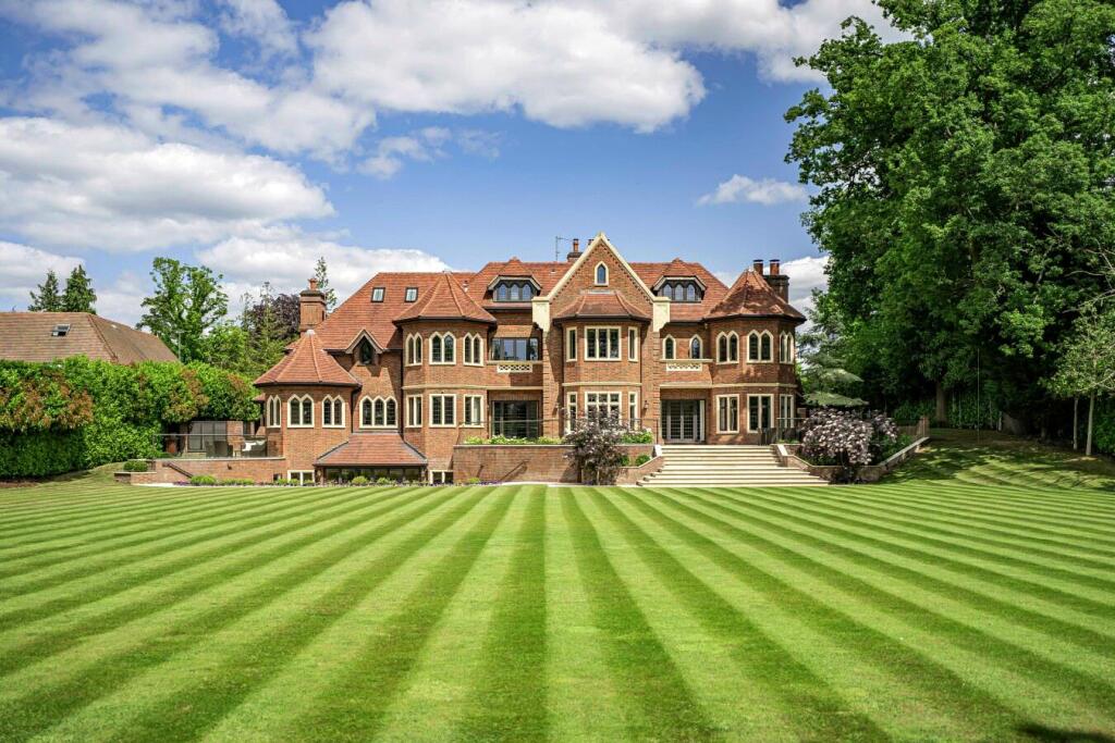 House in Watford - View 5