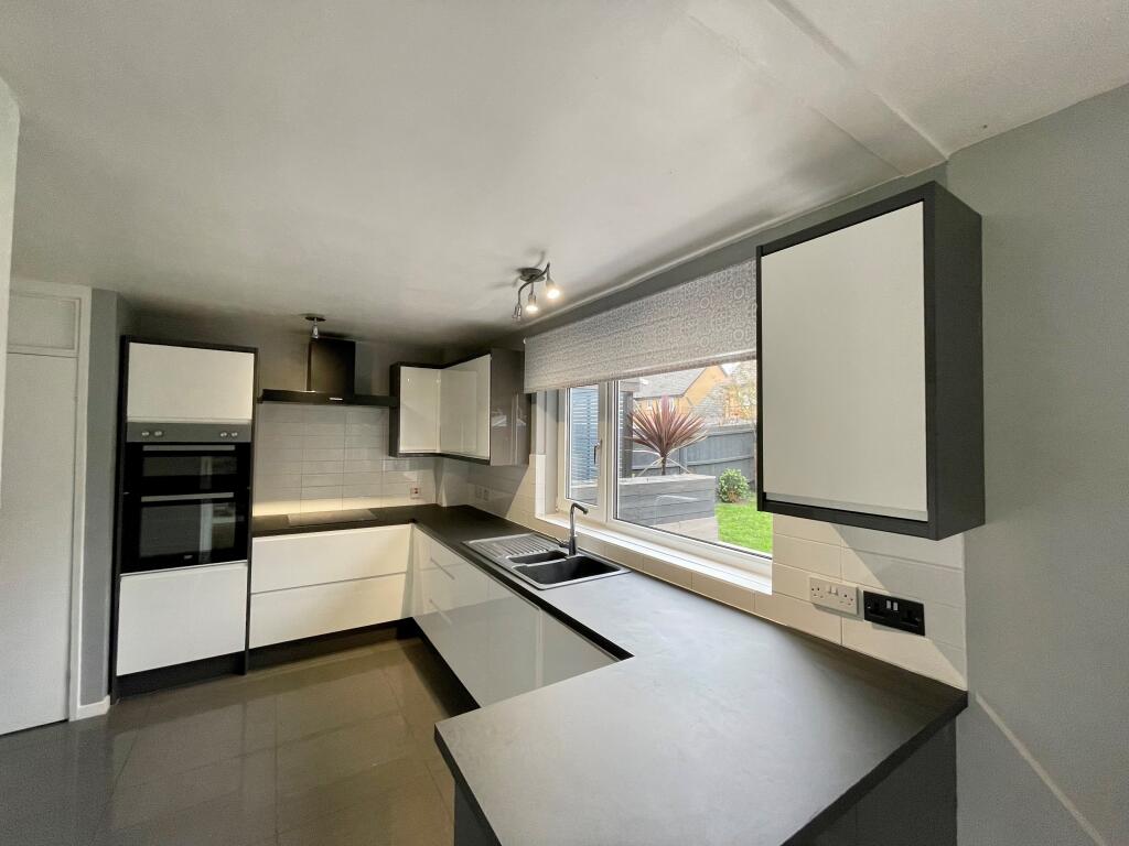 House in Ipswich - View 3