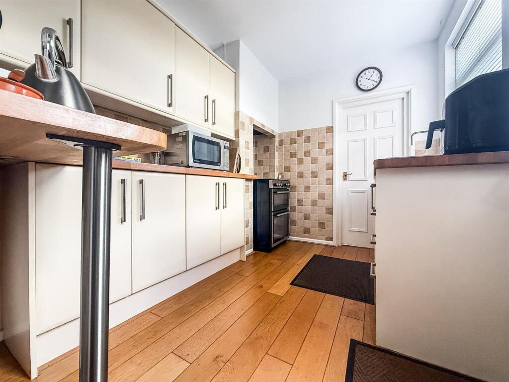 House in Fareham, Hampshire - View 4