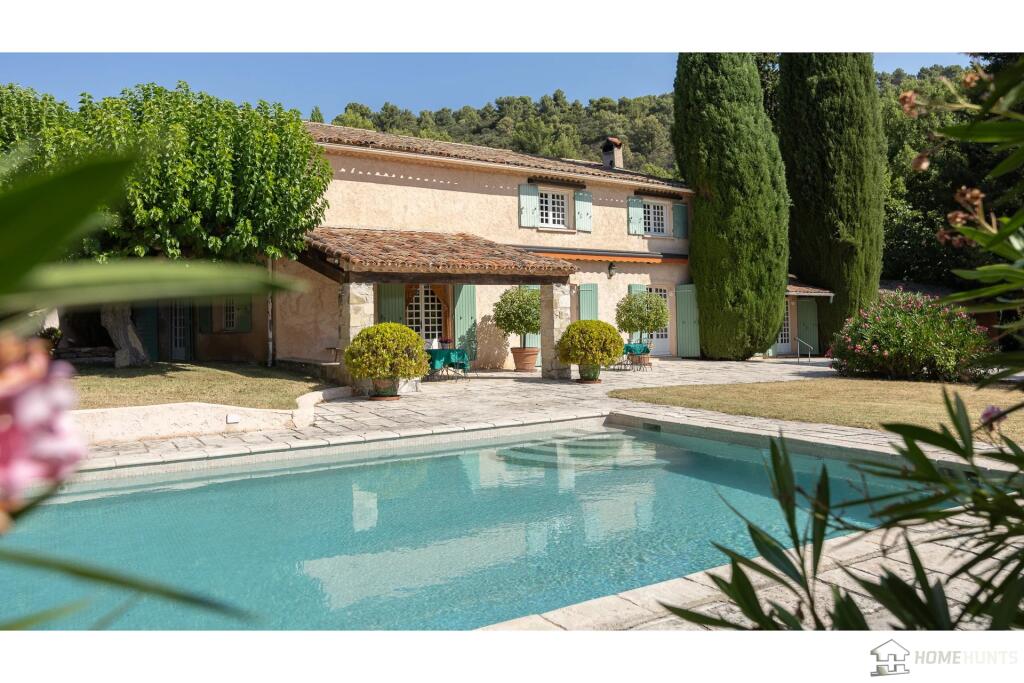 Main image of property: Provence-Alps-Cote d`Azur, Var, Aups