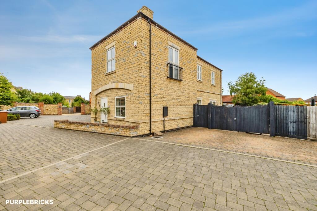 Main image of property: Medland Drive, Bracebridge Heath, Lincoln, LN4