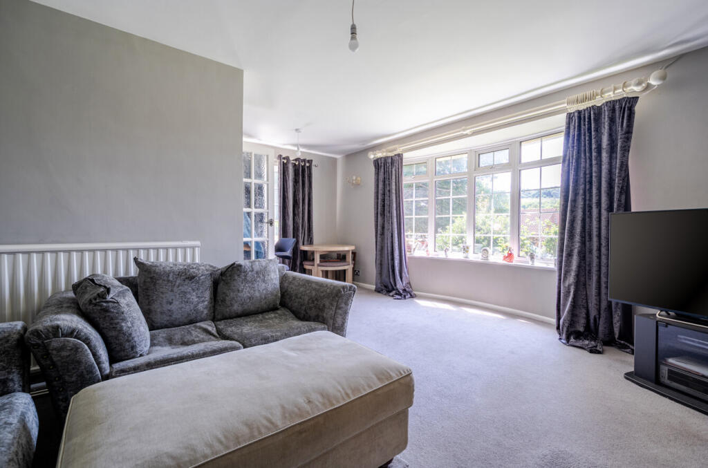 Cross Lane, Findon, Worthing, West Sussex, BN14 - View 4