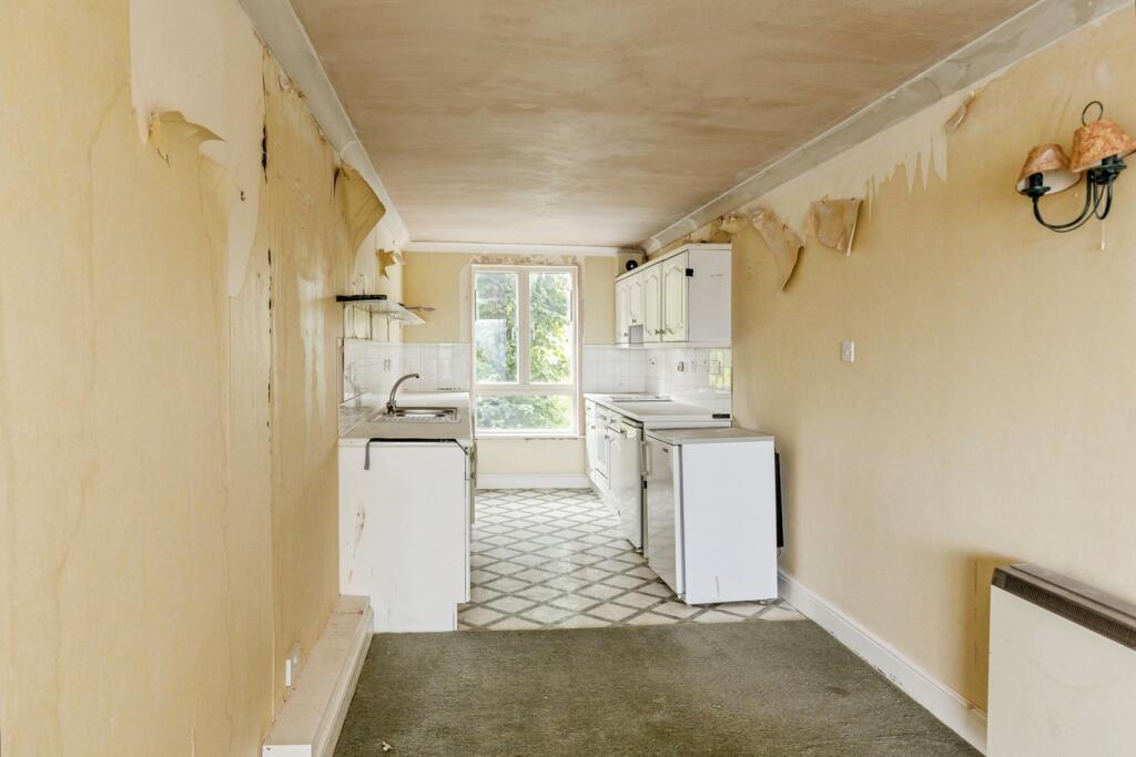 Apartment in Bristol - View 5