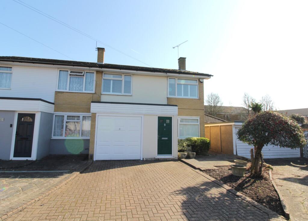 Main image of property: Grassmere Road, RM11