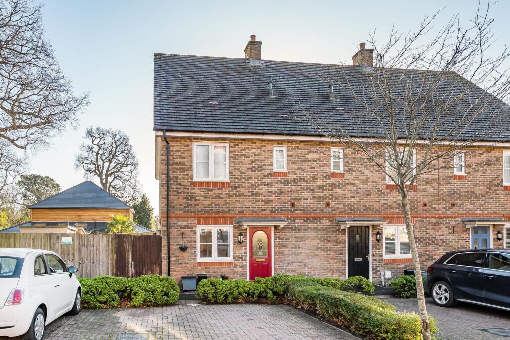 Main image of property: Aubin Wood, Emsworth, PO10