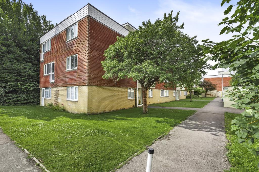 Main image of property: Langdale Gardens, Reading,  Berkshire, RG6