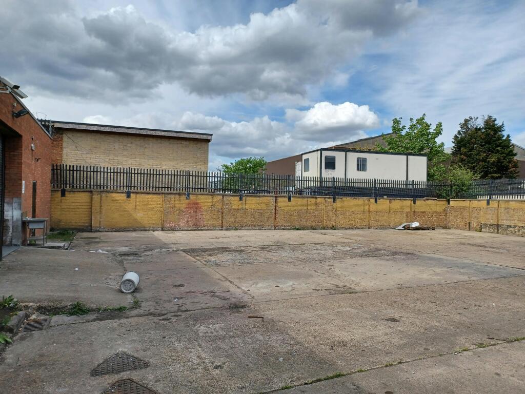 Rear Courtyard.jpg