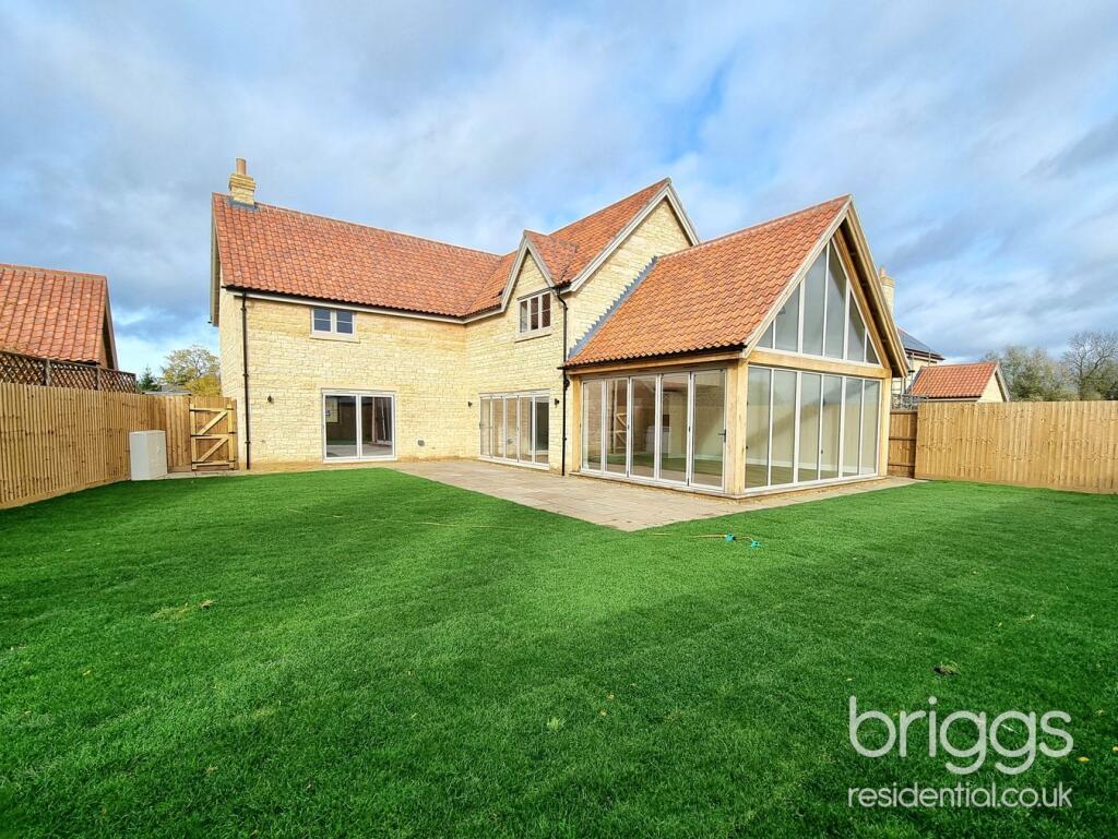 4-bed detached on Eastgate, Deeping St James, Market Deeping, PE6, £800,000