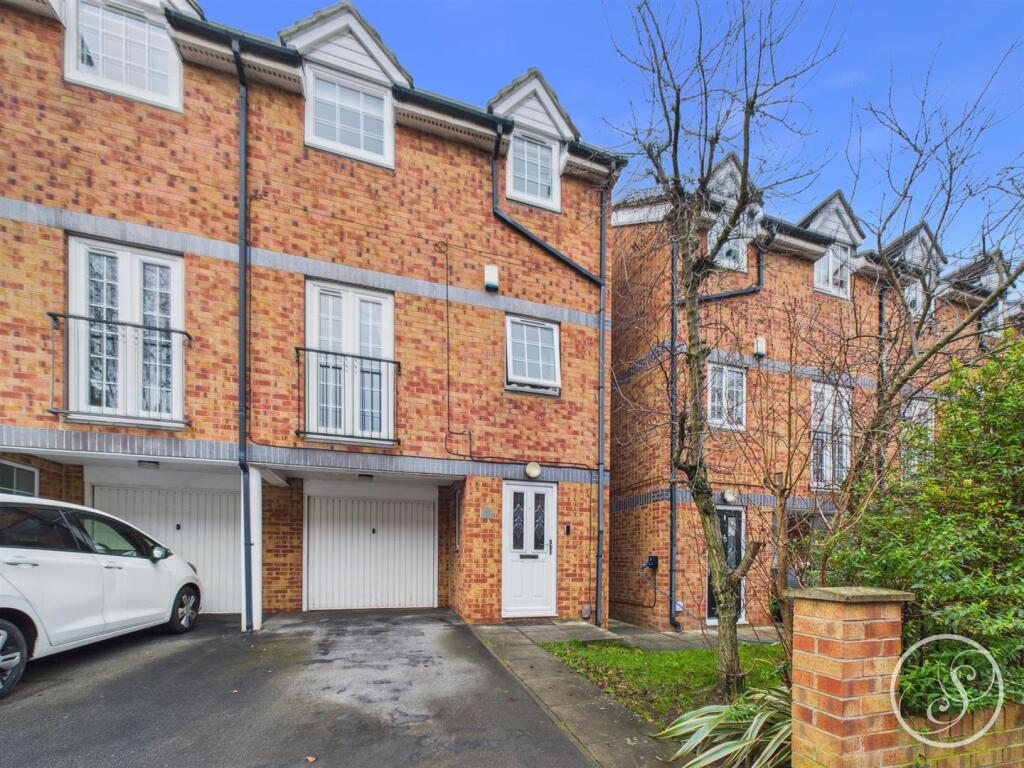 Main image of property: Birch Avenue,, Halton,, Leeds