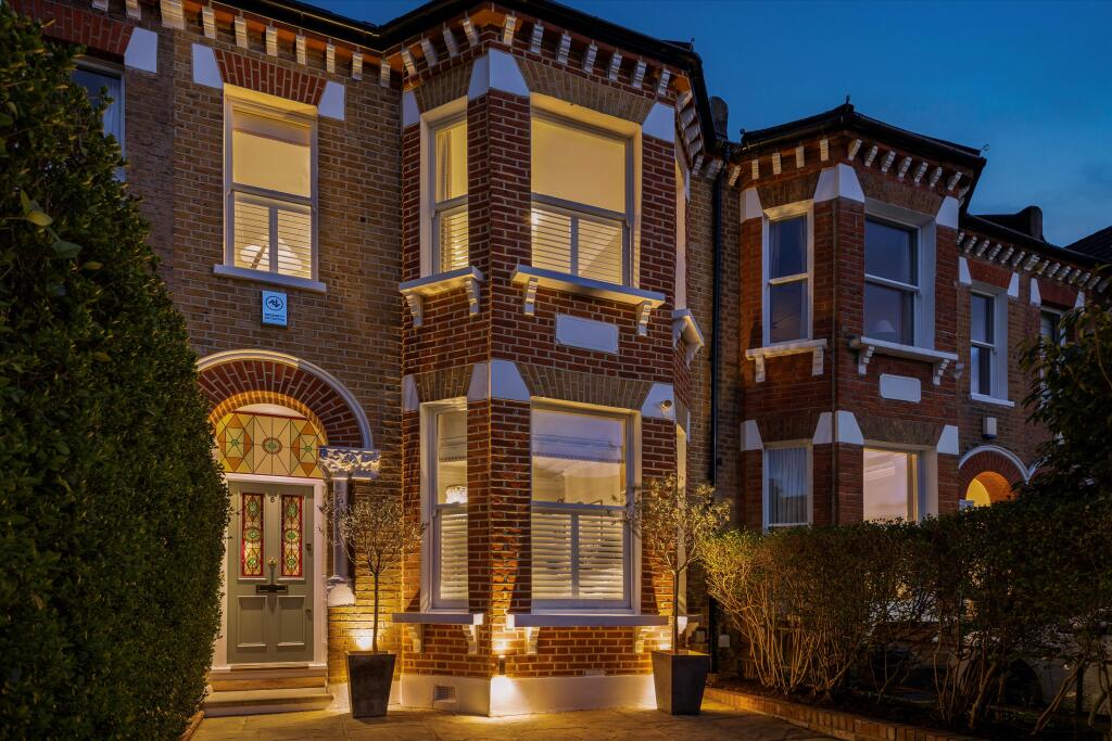 Main image of property: Hendham Road, London SW17