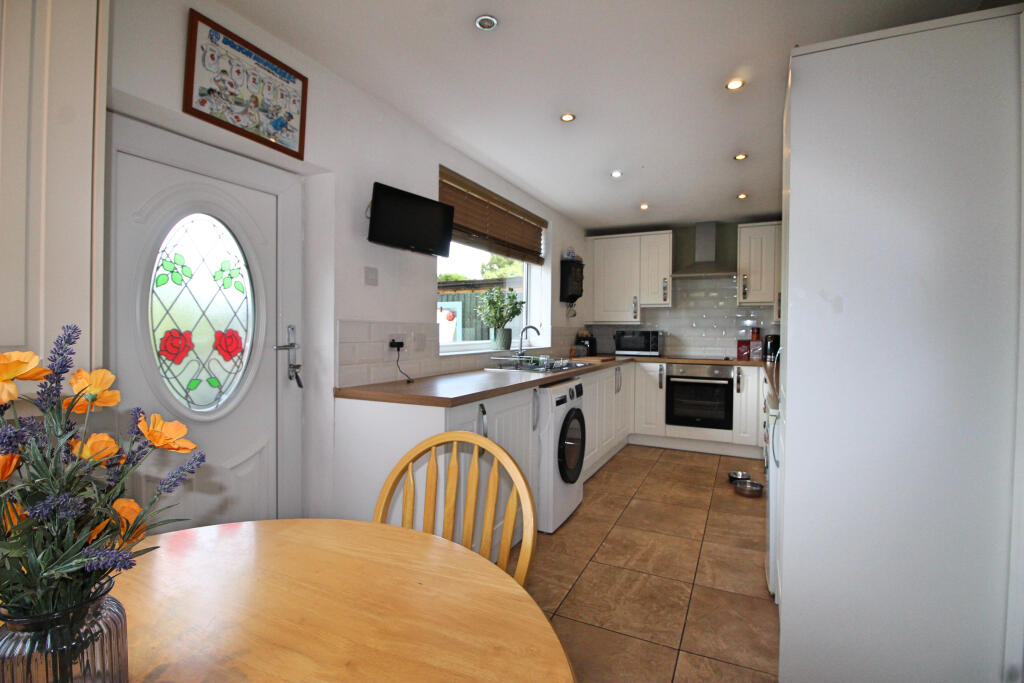 House in Wigan, Atherton - More