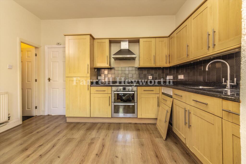 House in Preston - View 4