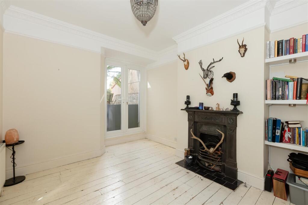 House in Worthing, West Worthing - View 5