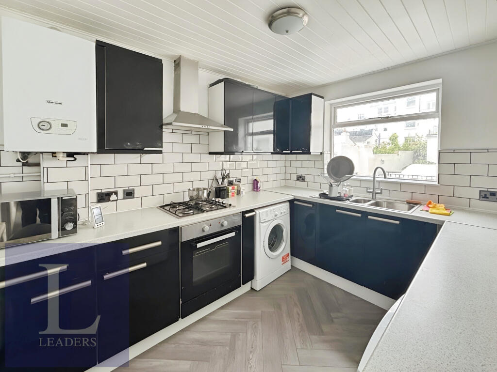 Apartment in Brighton - View 2