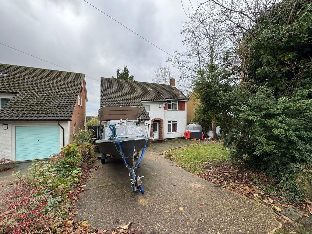 Main image of property: Elgood Avenue, Northwood, HA6 3QJ