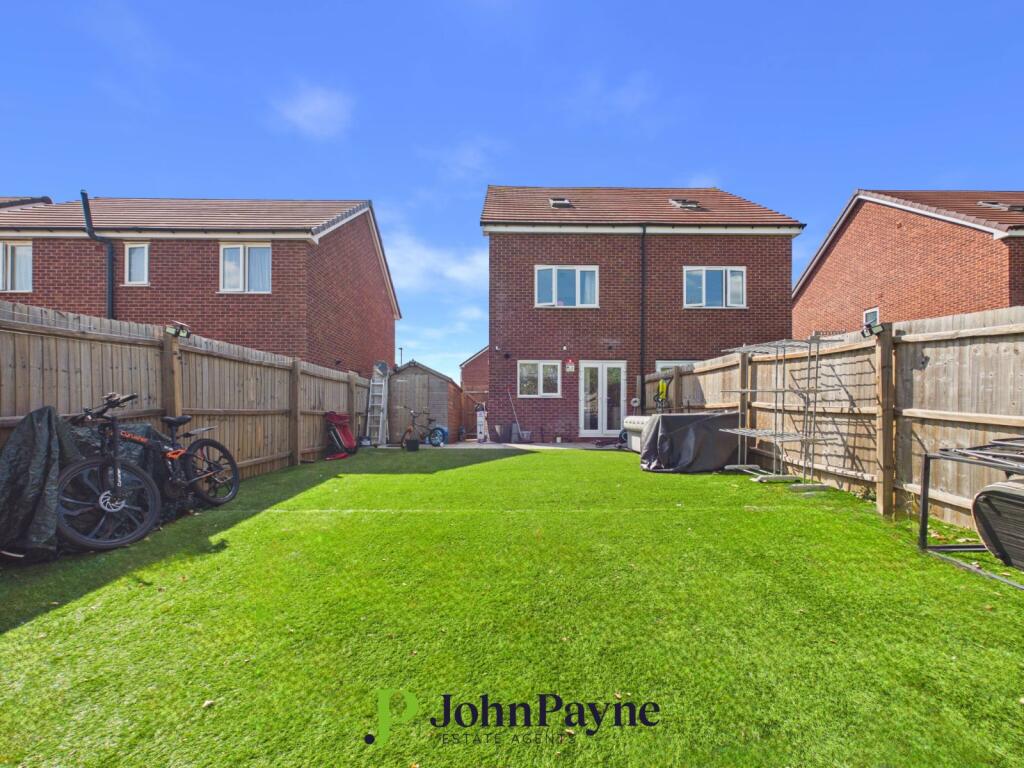 House in Coventry, Ernesford Grange - View 5