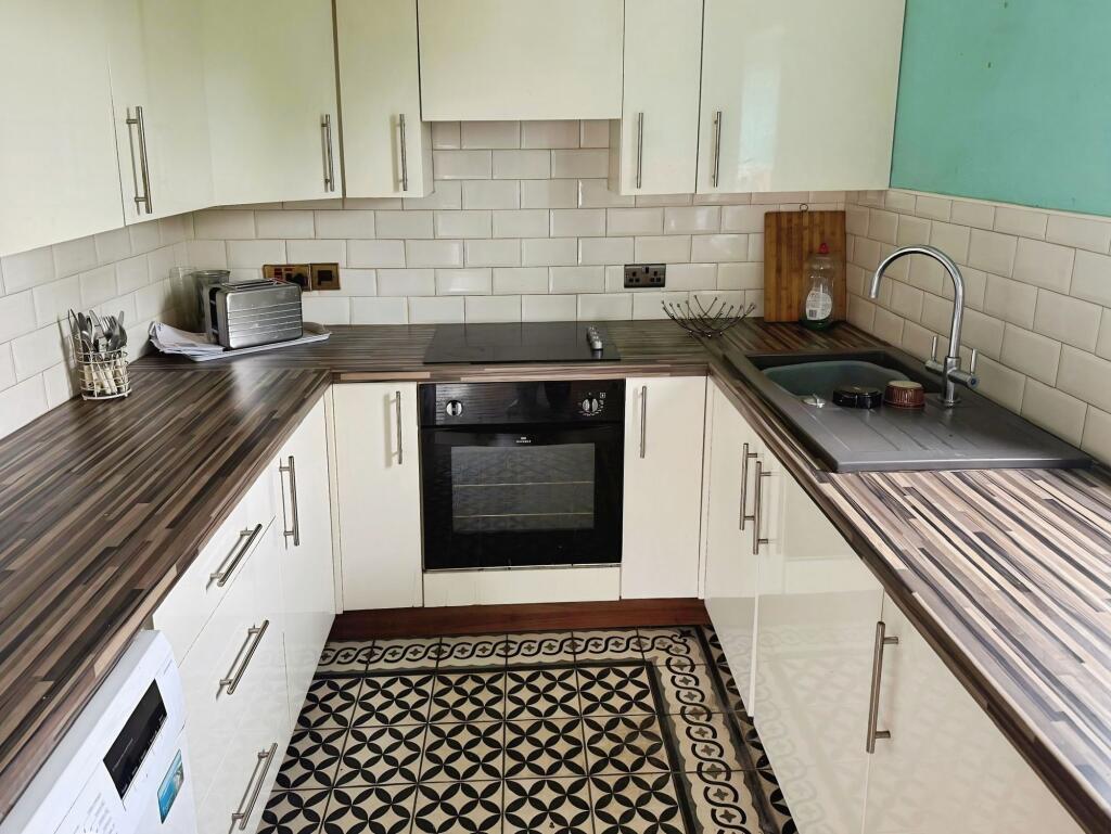 Lockside, Blackburn, BB2 photo 4