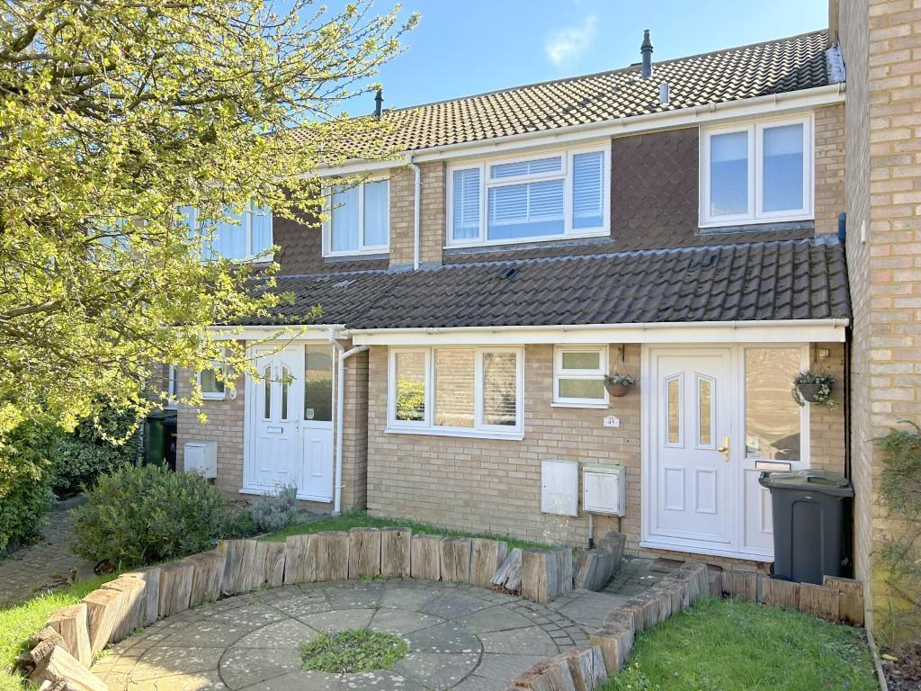 Main image of property: Bracklesham Gardens, Putteridge, Luton, LU2 8QJ