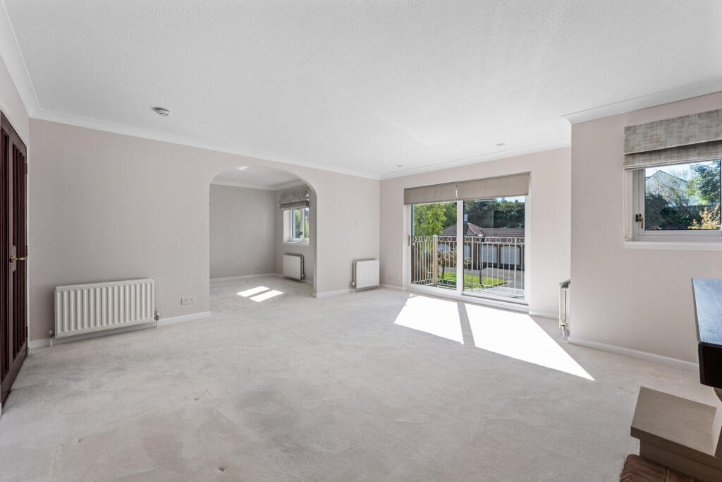 Humbie Court, Newton Mearns photo 4