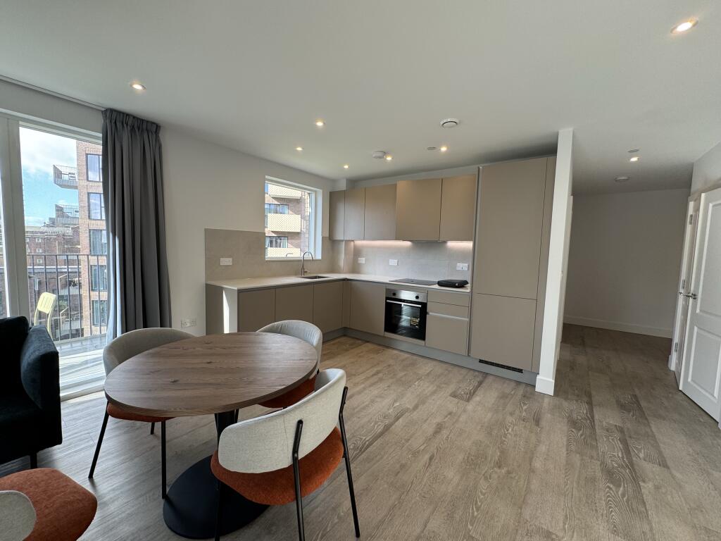 Apartment in Reading, Huntley Wharf, Newtown - View 2