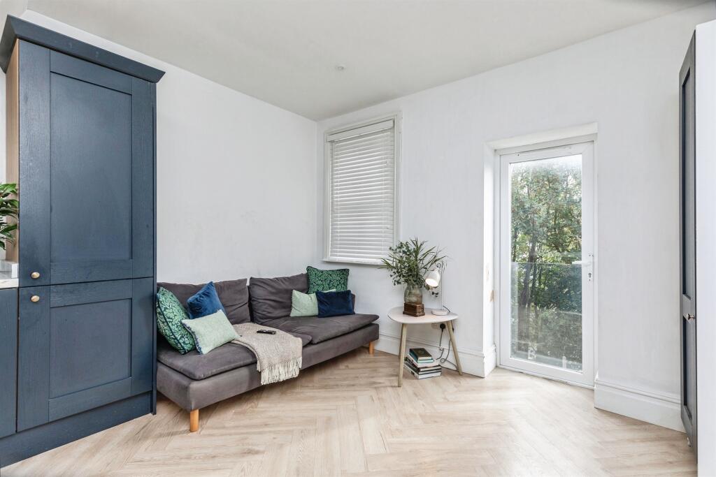 Braybrooke Road, Hastings photo 4