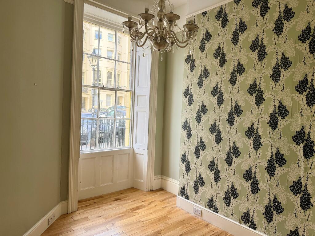 Apartment in Hove, Brighton and Hove - View 5