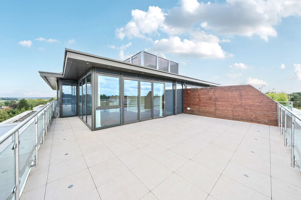 Main image of property: Station Road, Gerrards Cross, Buckinghamshire, SL9