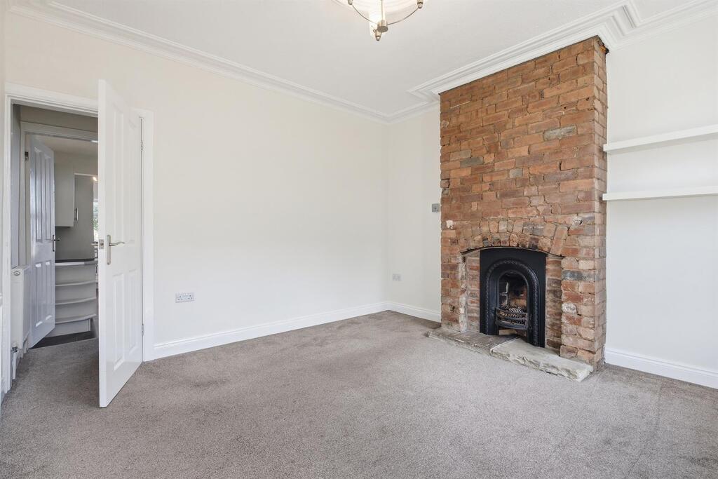 House in Sheffield - View 4