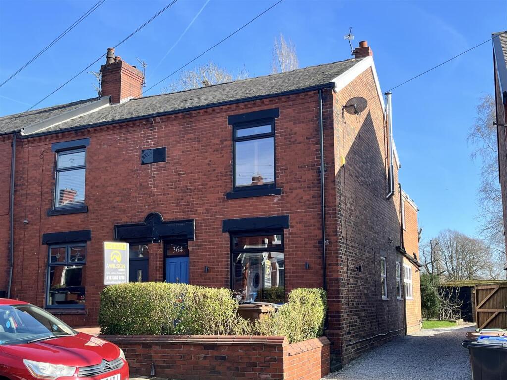 Main image of property: Kings Road, Ashton-Under-Lyne