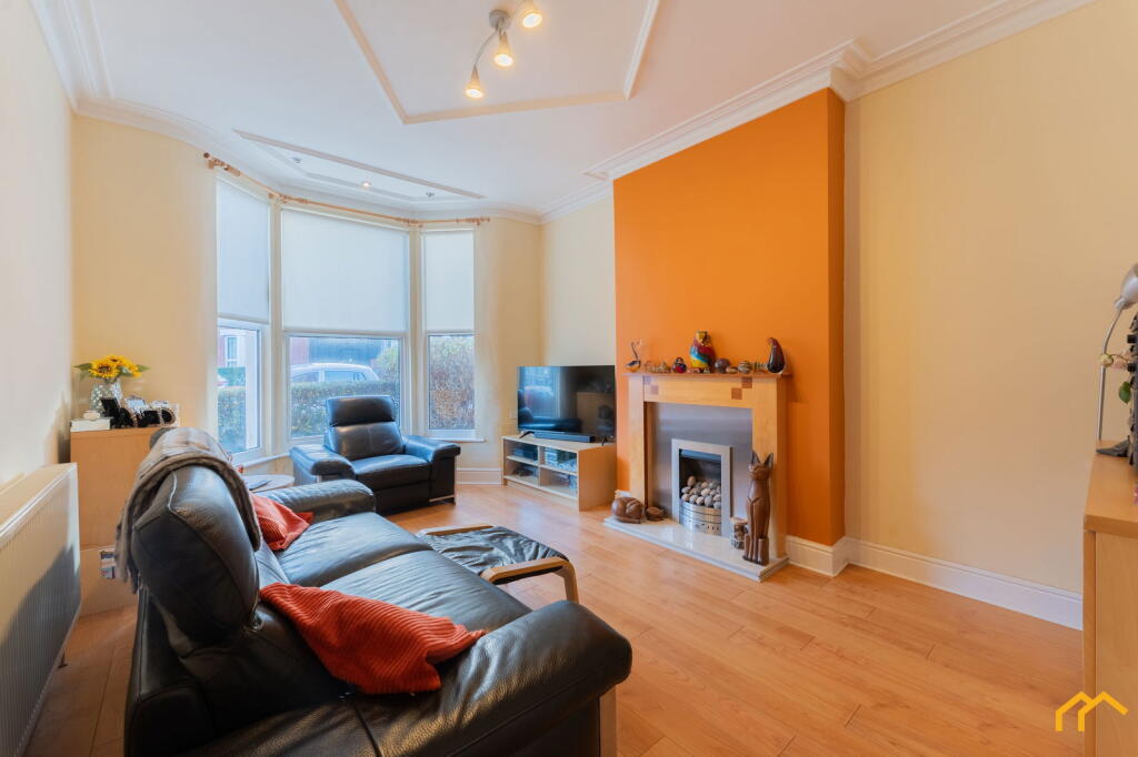 11, Vaughan Road photo 3