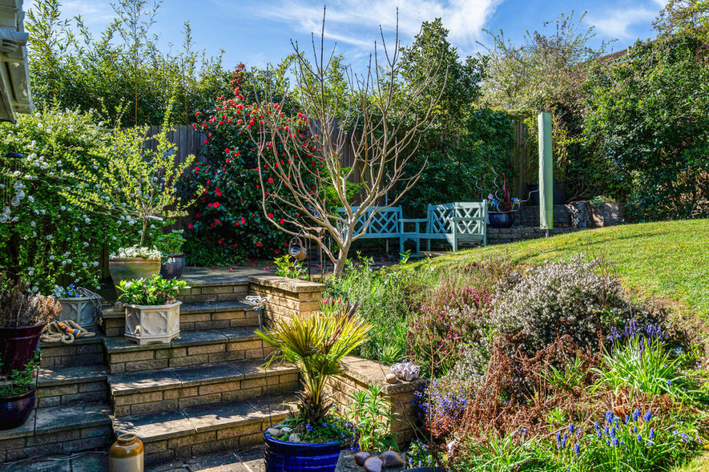 Additional image 24 of Brook End Close, Henley-in-arden, B95