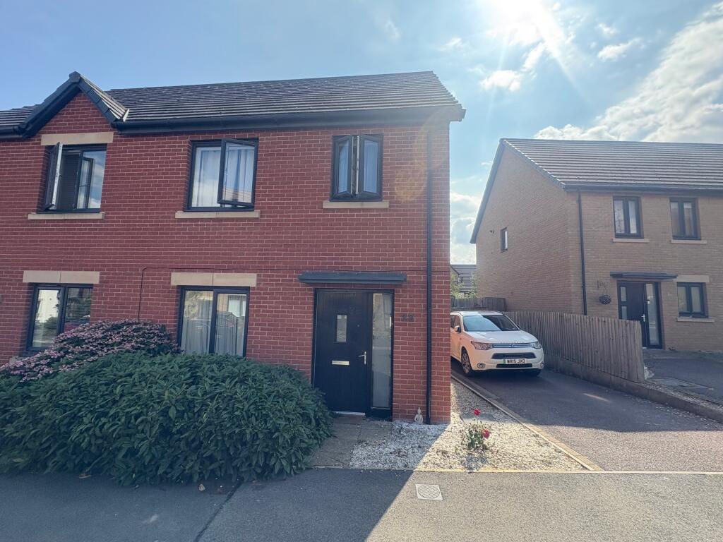 Main image of property: Kesteven Way, Little Stanion, NN18