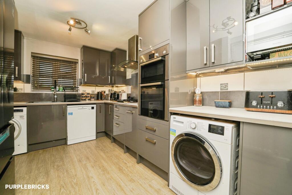 House in Stroud, Minchinhampton - More