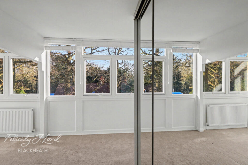 Main image of property: Tarnwood Park, LONDON