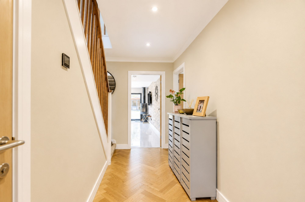 House in Leicester - View 5