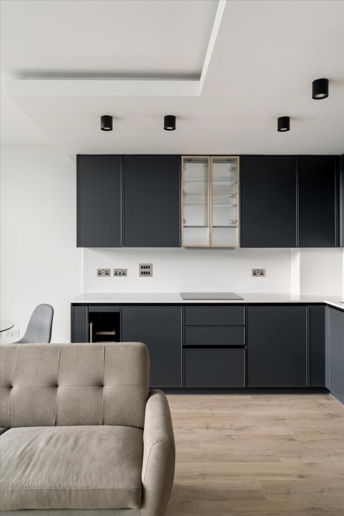 Apartment in London - View 3