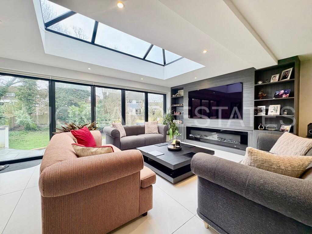 Potters Bar photo 2