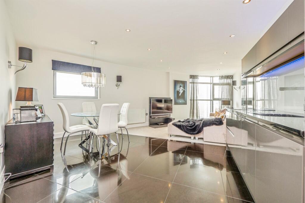 Main image of property: Bute Terrace, Cardiff