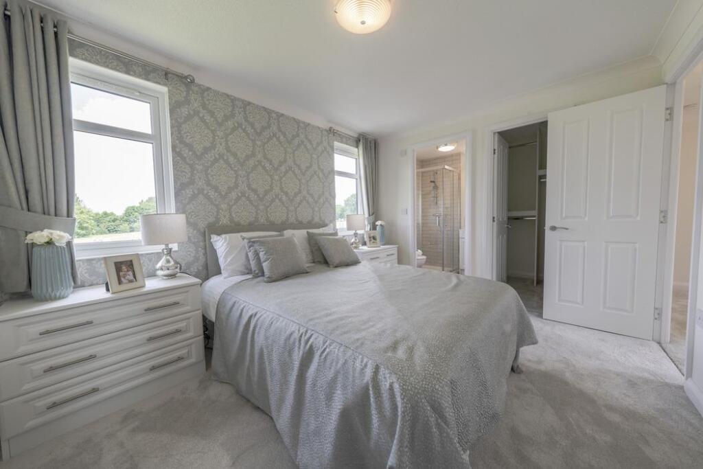 Sandy Bay, Canvey Island - View 5