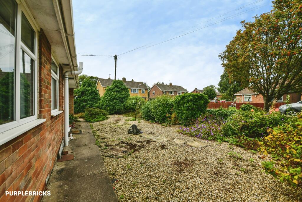 House in Peterborough - View 4