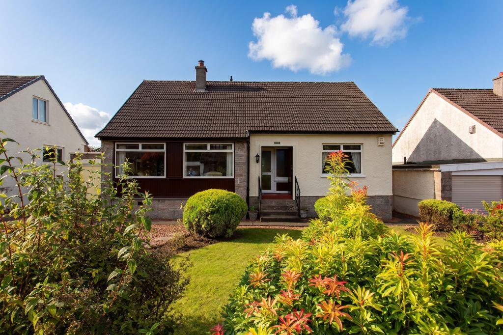 Main image of property: 10 Redwood Crescent, Bishopton, PA7 5DJ