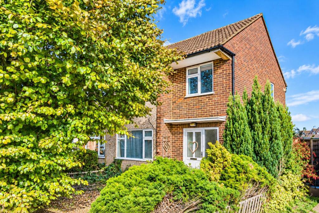 Main image of property: Woodhall Close, Bengeo