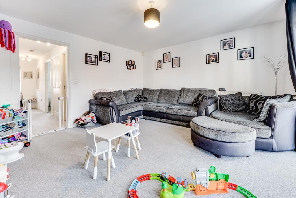 NN18 Conyger Close, Great Oakley - View 3
