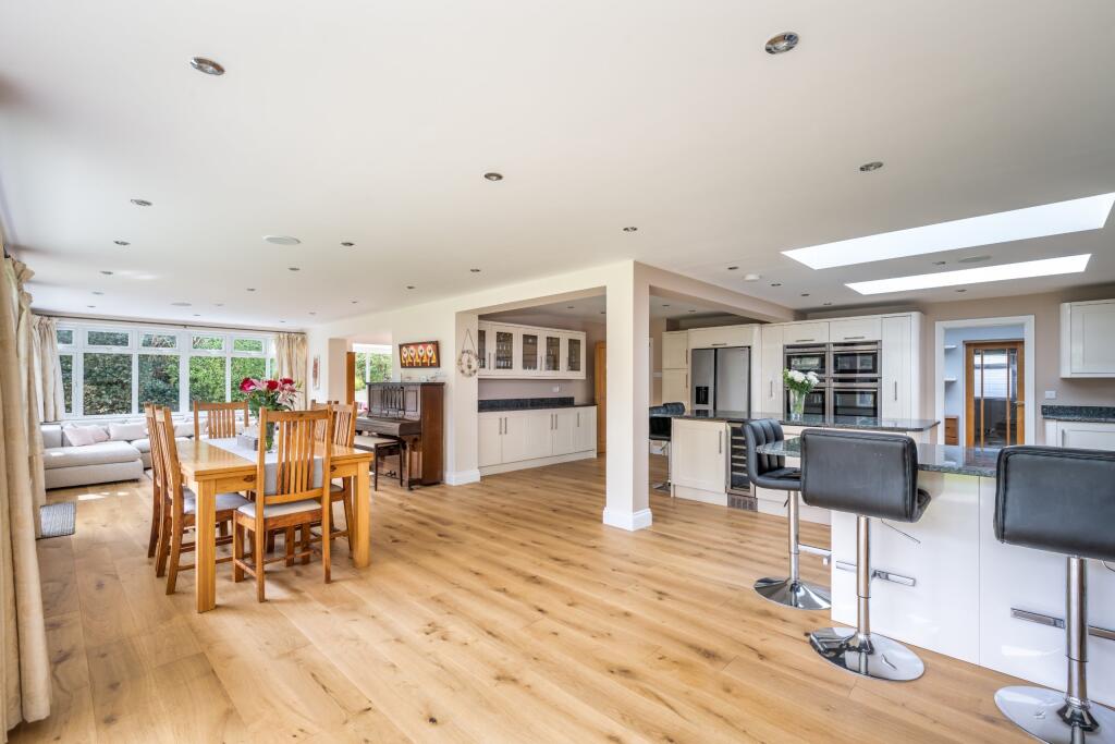 House in Portsmouth - View 4