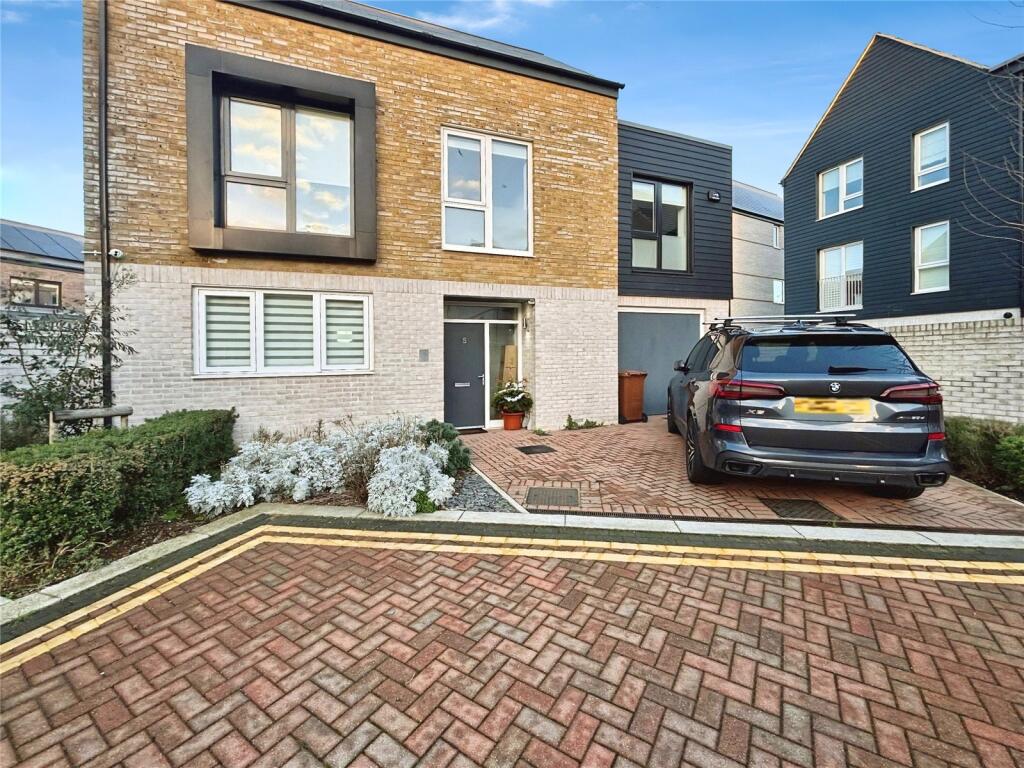Main image of property: Telemon Close, Rochester, Kent, ME1