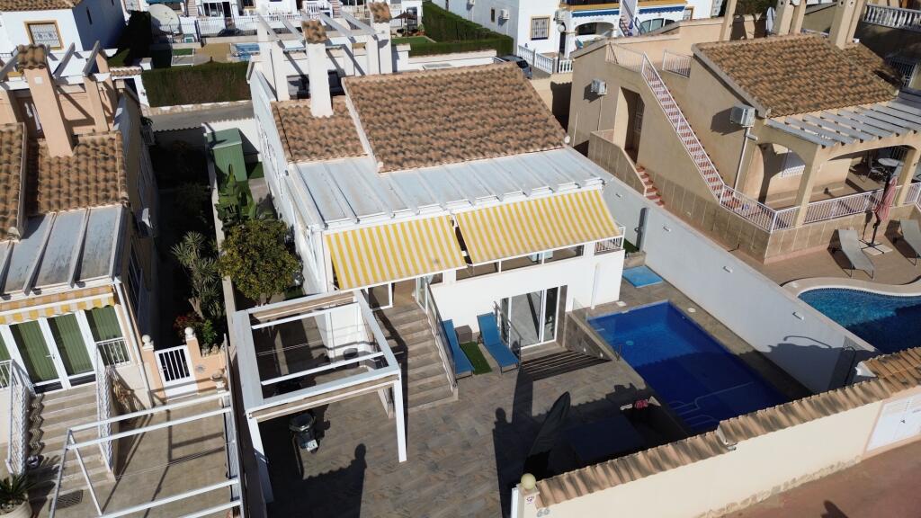 Main image of property: Valencia, Alicante, Los Altos
