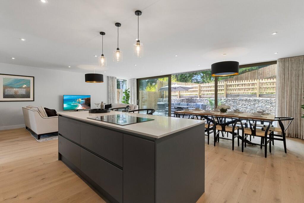 House in Torquay - View 2