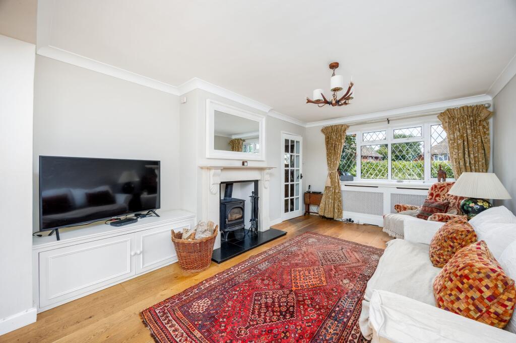 High Hurst Close, Newick, BN8 photo 3