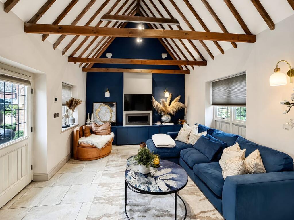 House in Stevenage - View 2