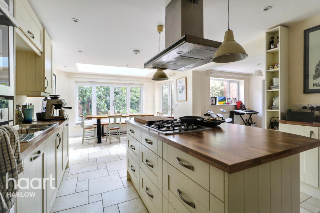 Main image of property: Dunmow Road, Bishop's stortford